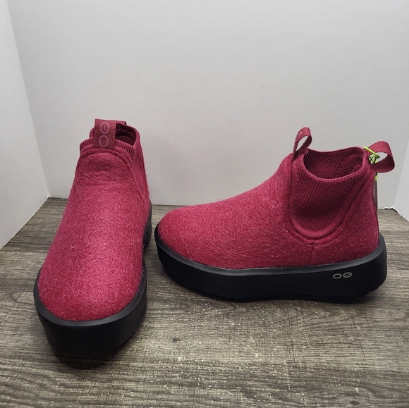 OOFOS Shoes - Oofos Omega Londoner Rosebud Women’s Size 5 Slip-On Shoes New